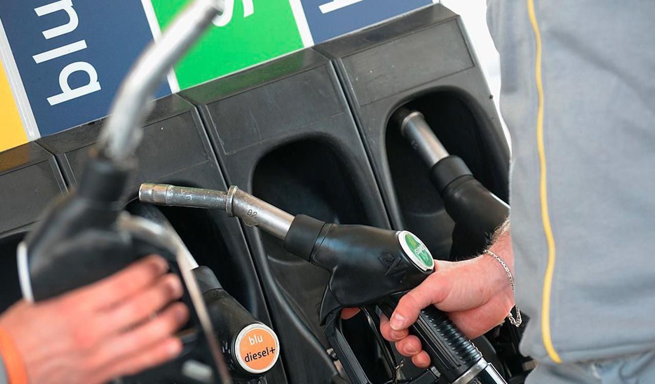 Come cambiano i prezzi dei carburanti?