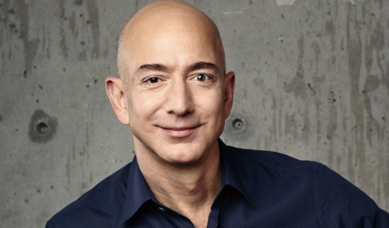 Jeff Bezos: patrimonio netto e stipendio del fondatore di Amazon