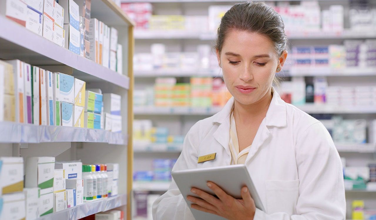 Acquistare da una farmacia online: perché è un vantaggio?